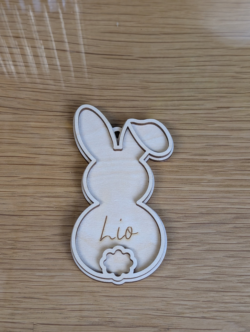Personalisierter Hasen-Anhänger „Blumen-Schwänzchen“ | 3D-Look