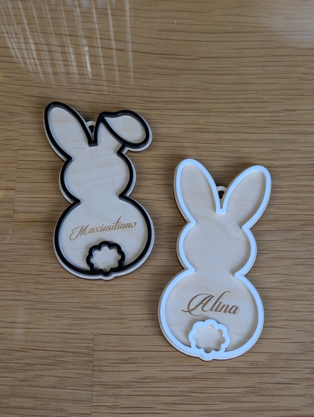 Personalisierter Hasen-Anhänger „Blumen-Schwänzchen“ | 3D-Look