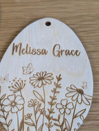 Personalisierter Blumenwiesen-Anhänger „Frühlingszauber“ | Holz & 3D-Optik