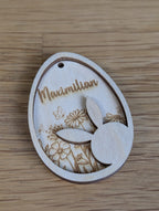 Personalisierter Blumenwiesen-Anhänger „Frühlingszauber“ | Holz & 3D-Optik