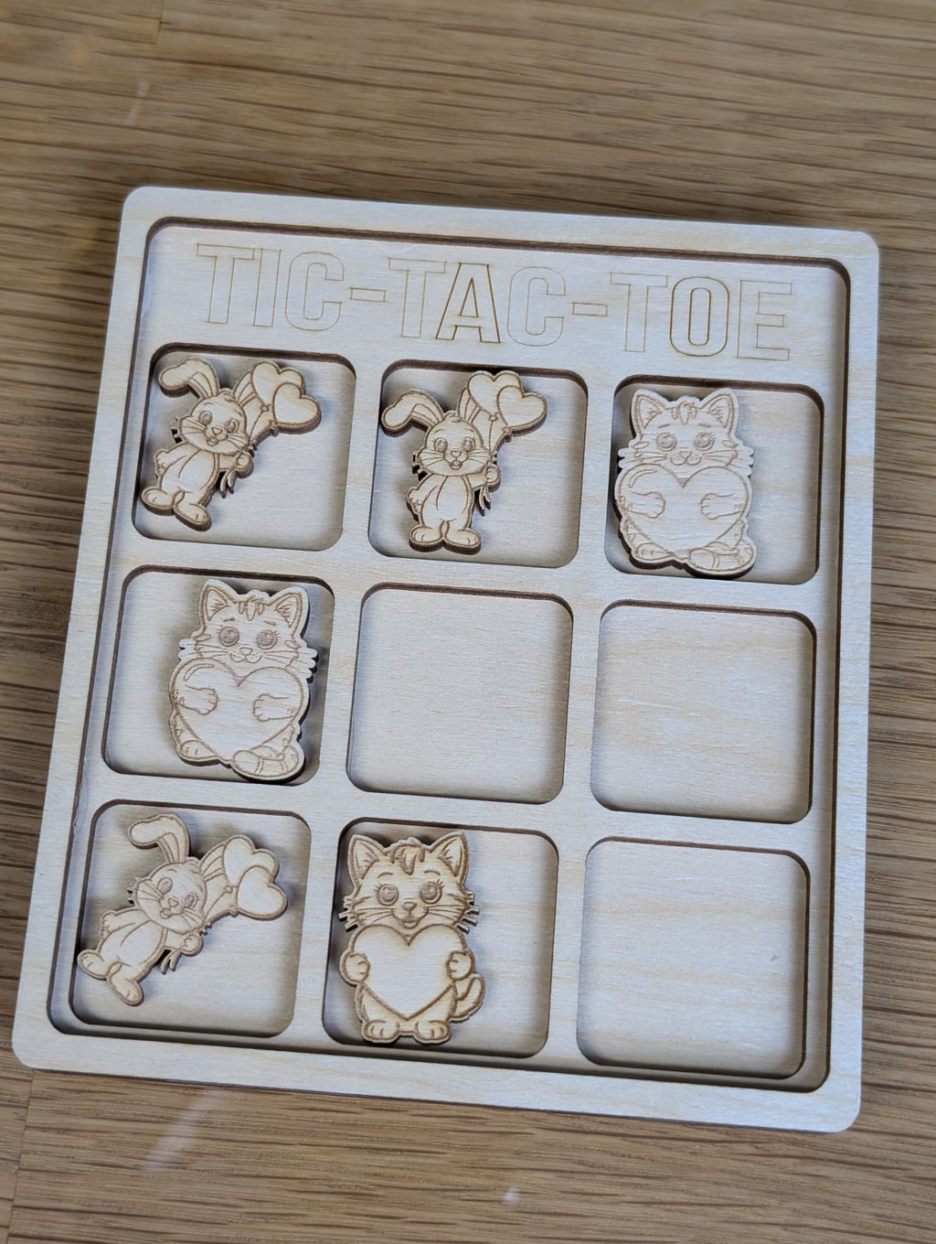 Holz-Reisespiel „Herz an Herz“ | Valentinstag Edition