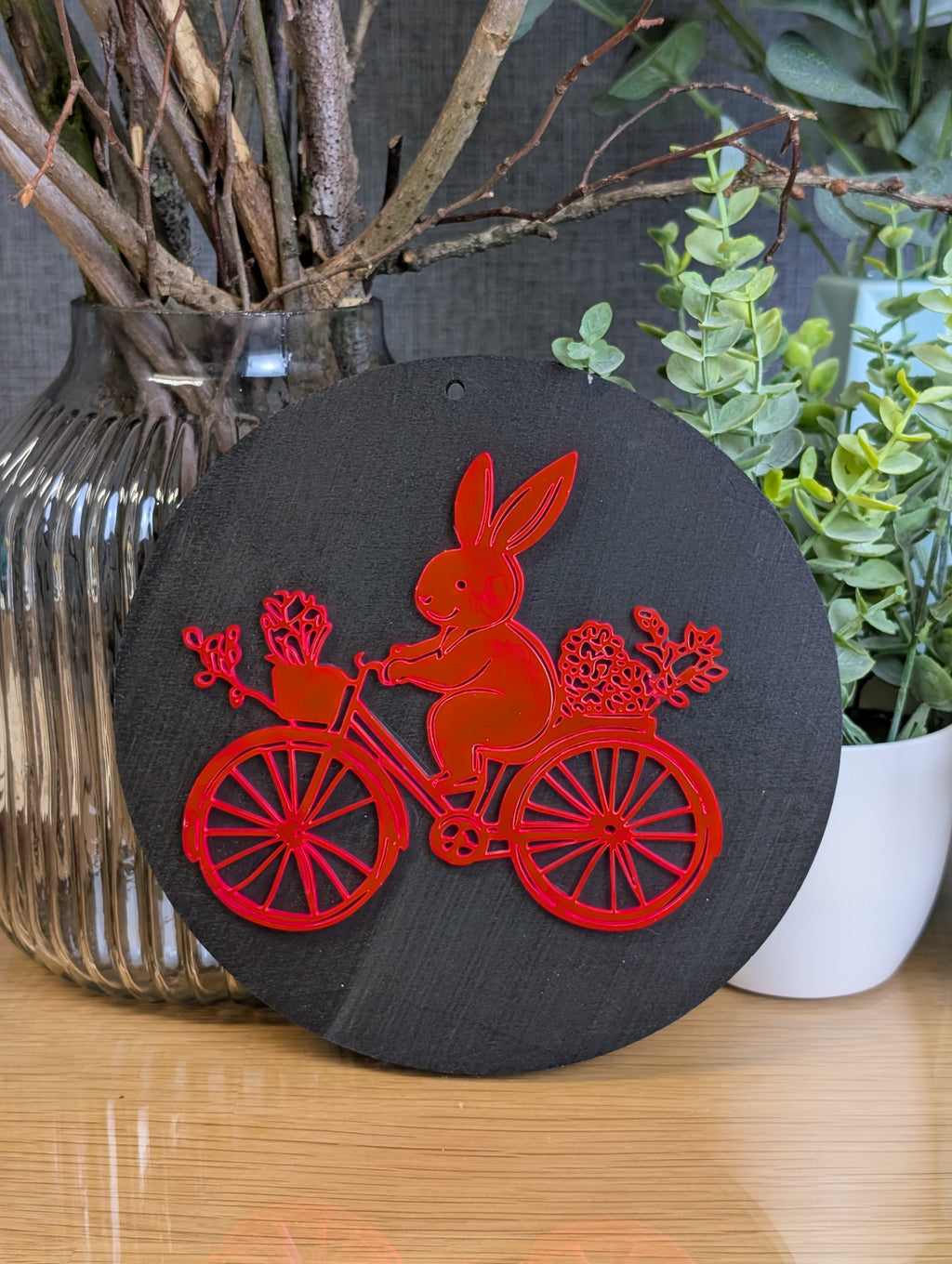 Holz-Wandbild „Hase auf Radtour“