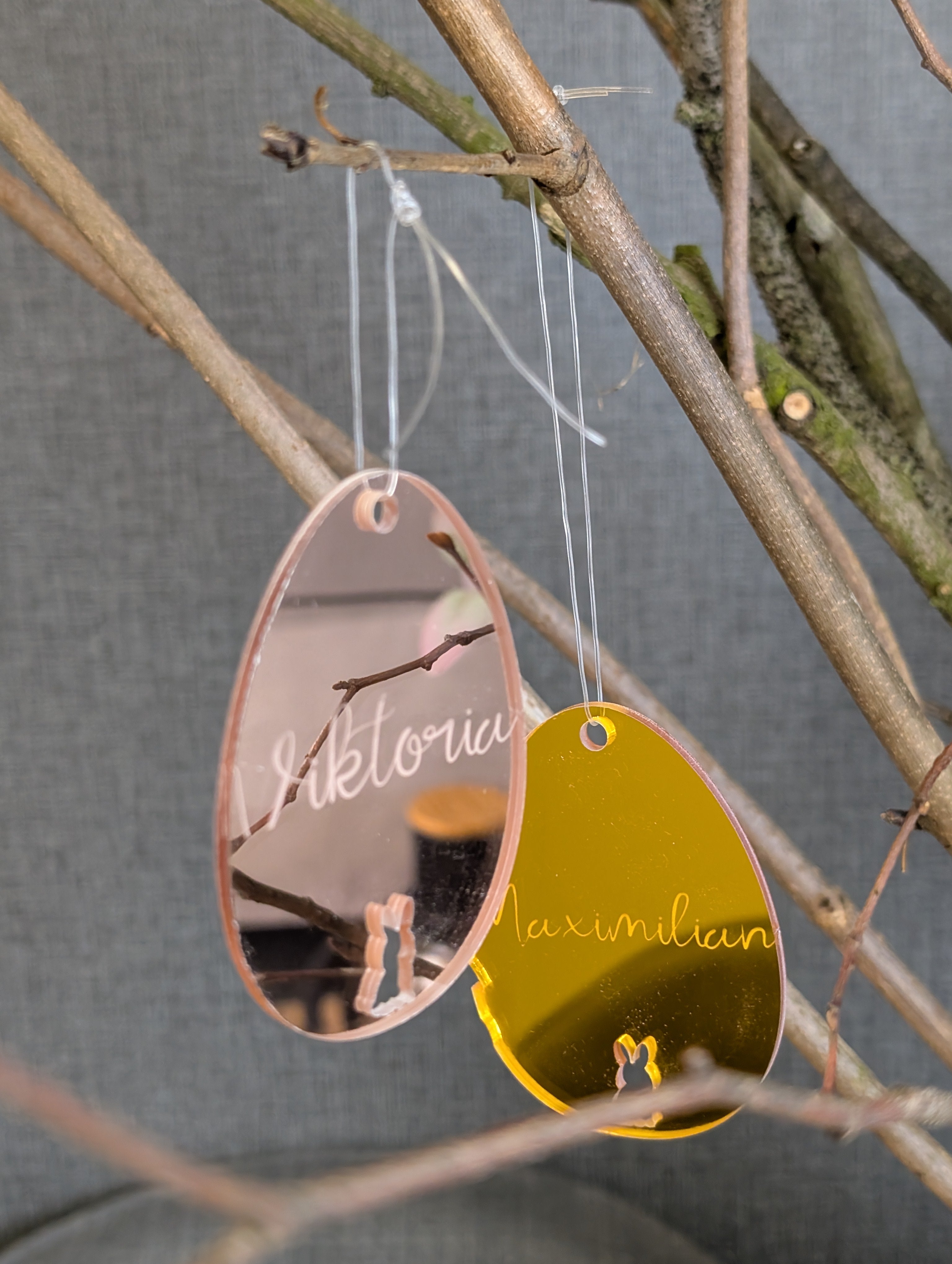 Personalisierter Spiegel-Anhänger „Osterhase“ | Luxus-Edition