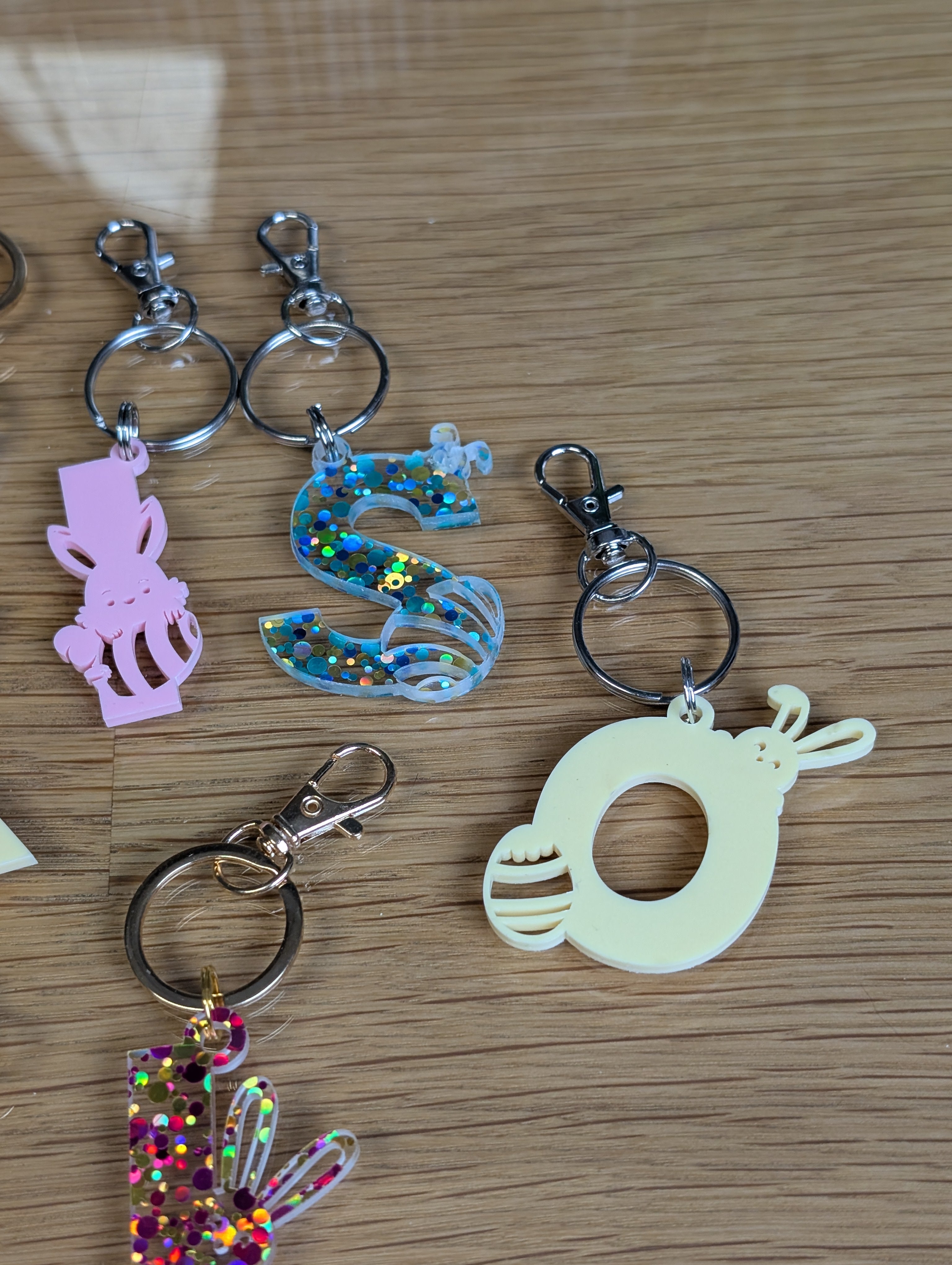 Initial-Osterei | Personalisierter Schlüsselanhaenger A-Z