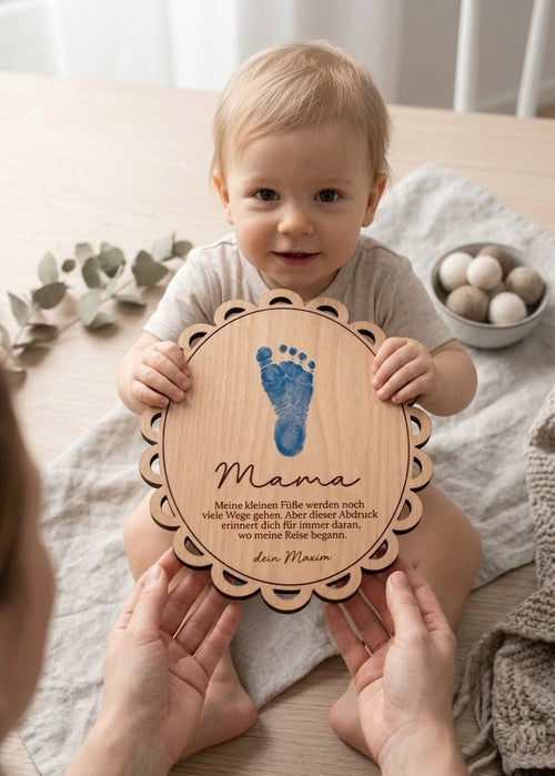 DIY Holzschild Fußabdruck mit Spruch | Personalisiert