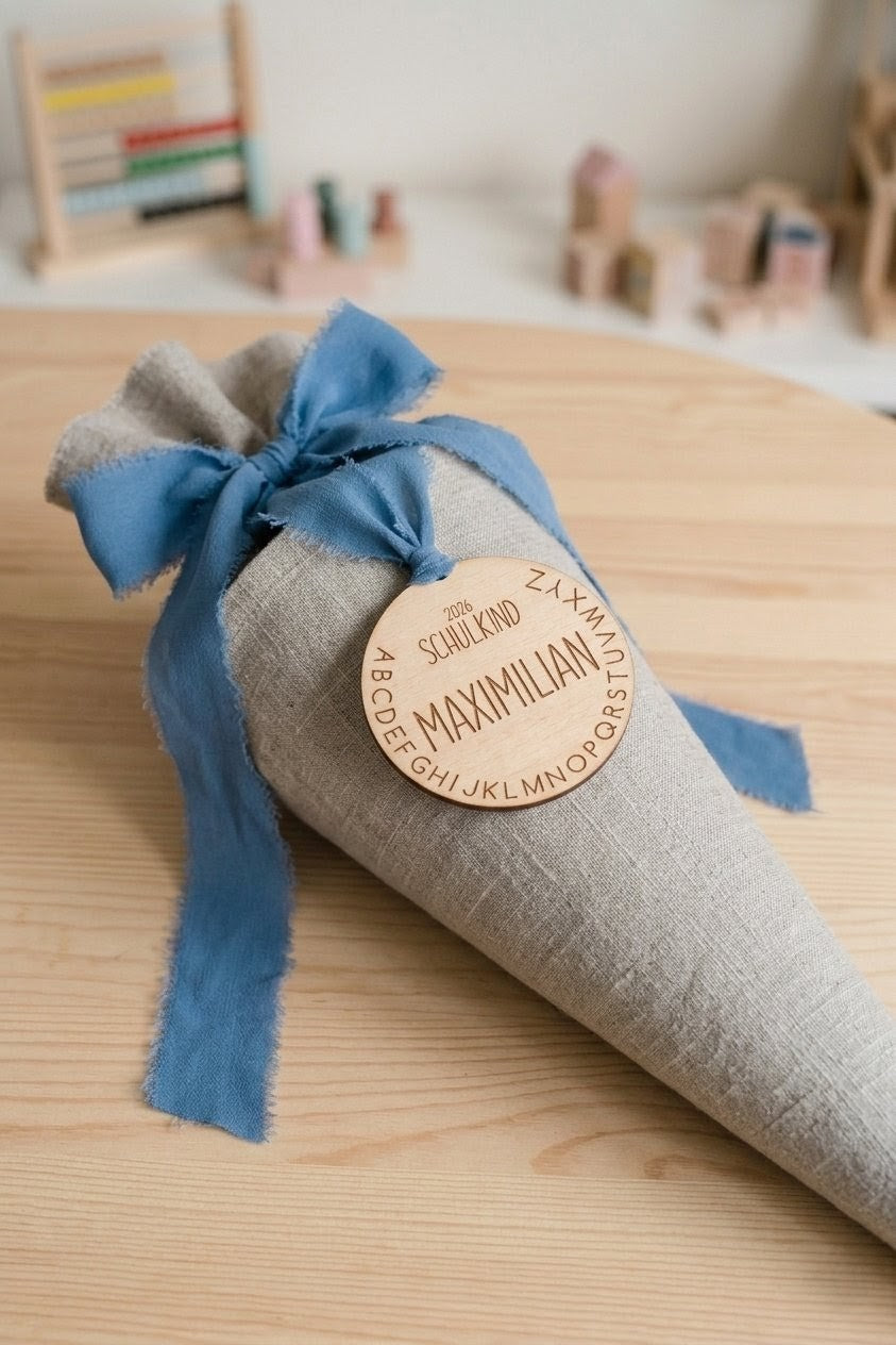 Schultüten-Anhänger "ABC Schulkind" aus Holz | Personalisiert & Graviert