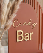 Aufsteller "Candy Bar" aus Acryl im Bogen-Design | Schild mit 3D-Schrift für Hochzeit & Event