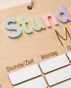Holz-Stundenplan mit 3D-Acryl | Abwischbar & Personalisierbar