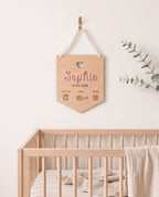 Personalisierter Holz-Wimpel "Geburt" | 3D-Acryl Namensschild