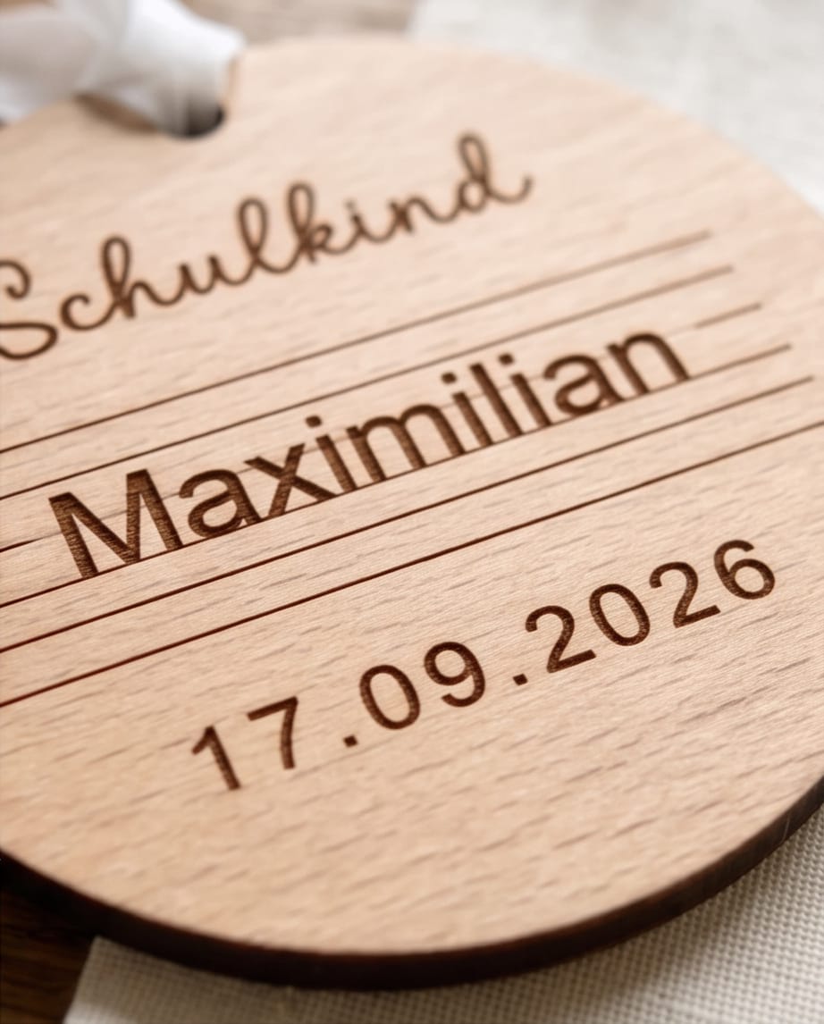 Personalisierter Holz-Anhänger "Schulkind" | Deko für die Schultüte