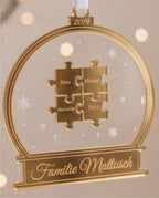 3D-Familien-Schneekugel "Puzzle" aus Acryl | Personalisiert